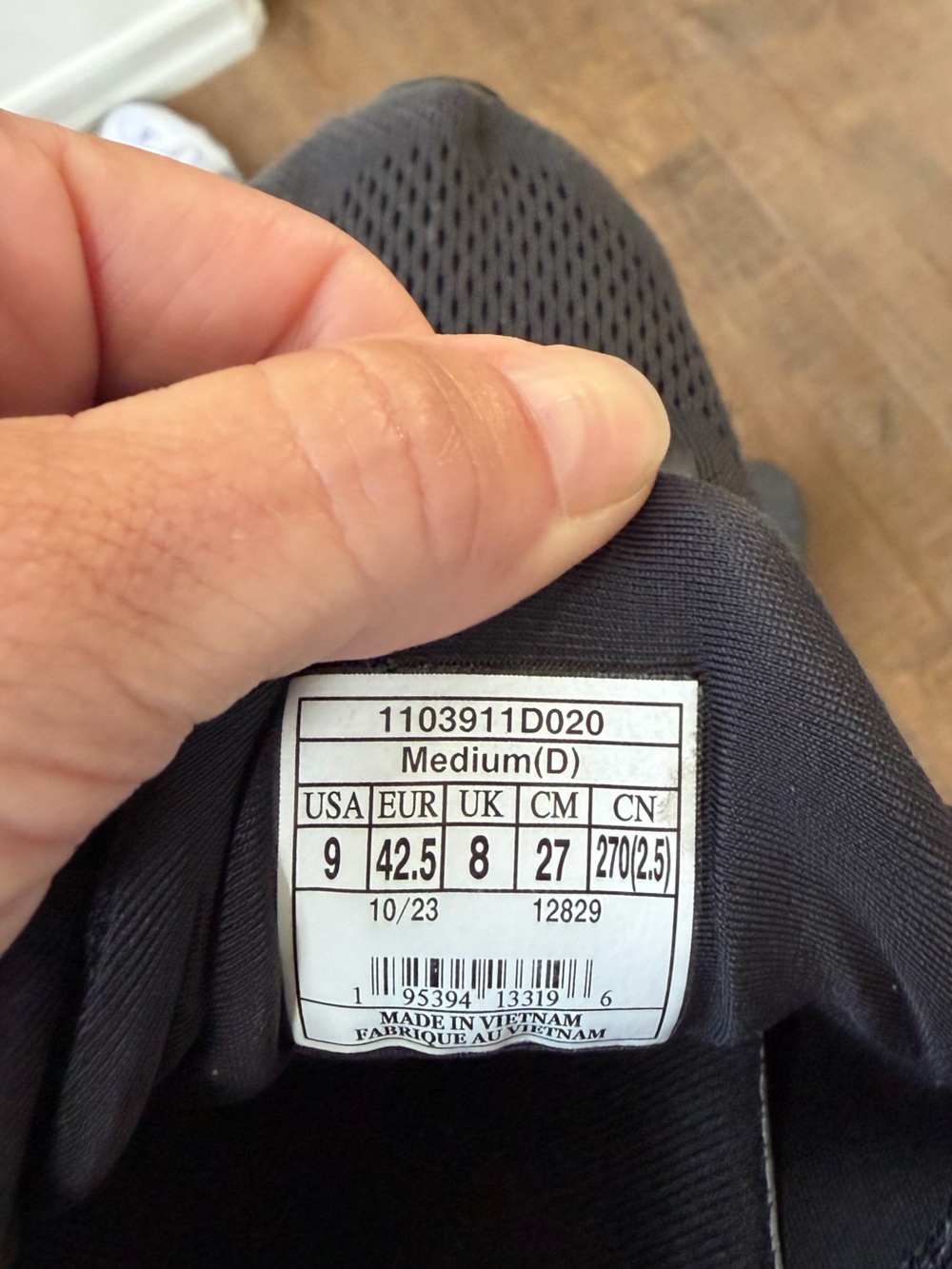 Brooks Black Adrenaline running shoes - Picture 4 of 5